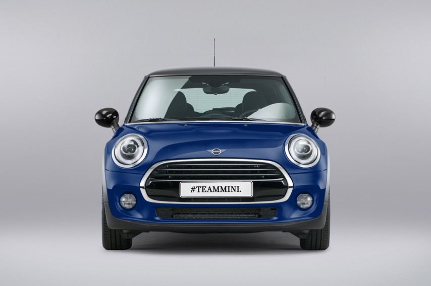 JOHN COOPER WORKS AERODYNAMICA KIT.